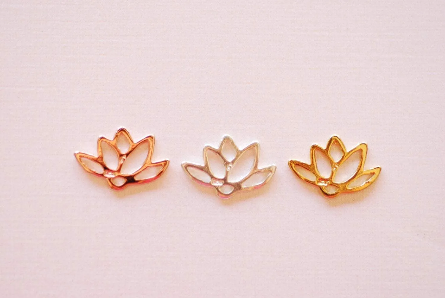 925 Wholesale Sterling Silver Lotus Connector Charm- 925 Sterling Silver Flower Lotus, Yoga Lotus, Silver Lotus Charm, Ohm Om, Flower, 256