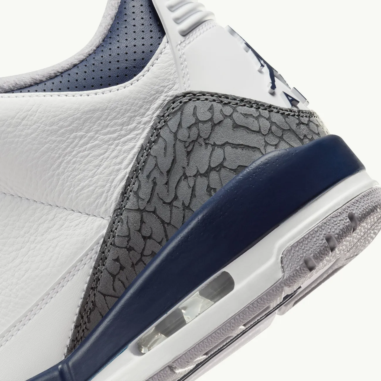 Air Jordan 3 Retro - 'Midnight Navy'