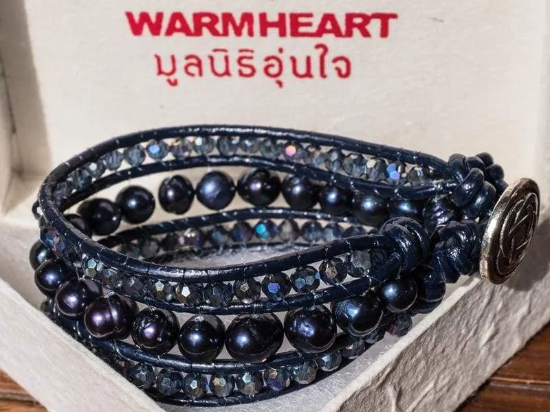 Cuff Bracelet Eleganza Freshwater Pearls Dark Blue