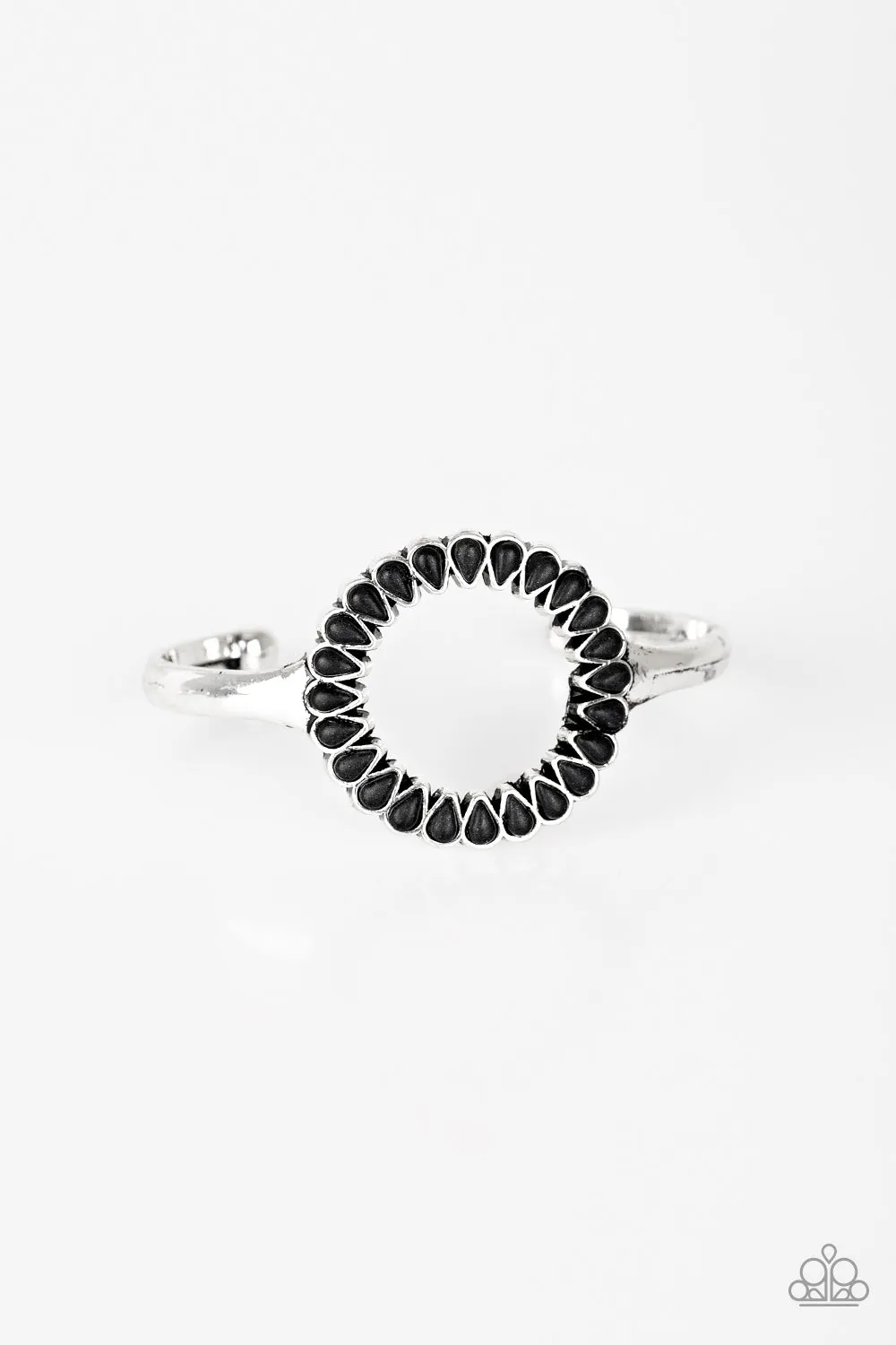 Divinely Desert - Black Bracelet