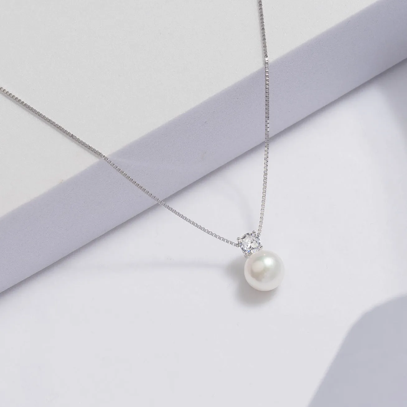 Elegant Freshwater Semi Round Pearl Necklace WN00495