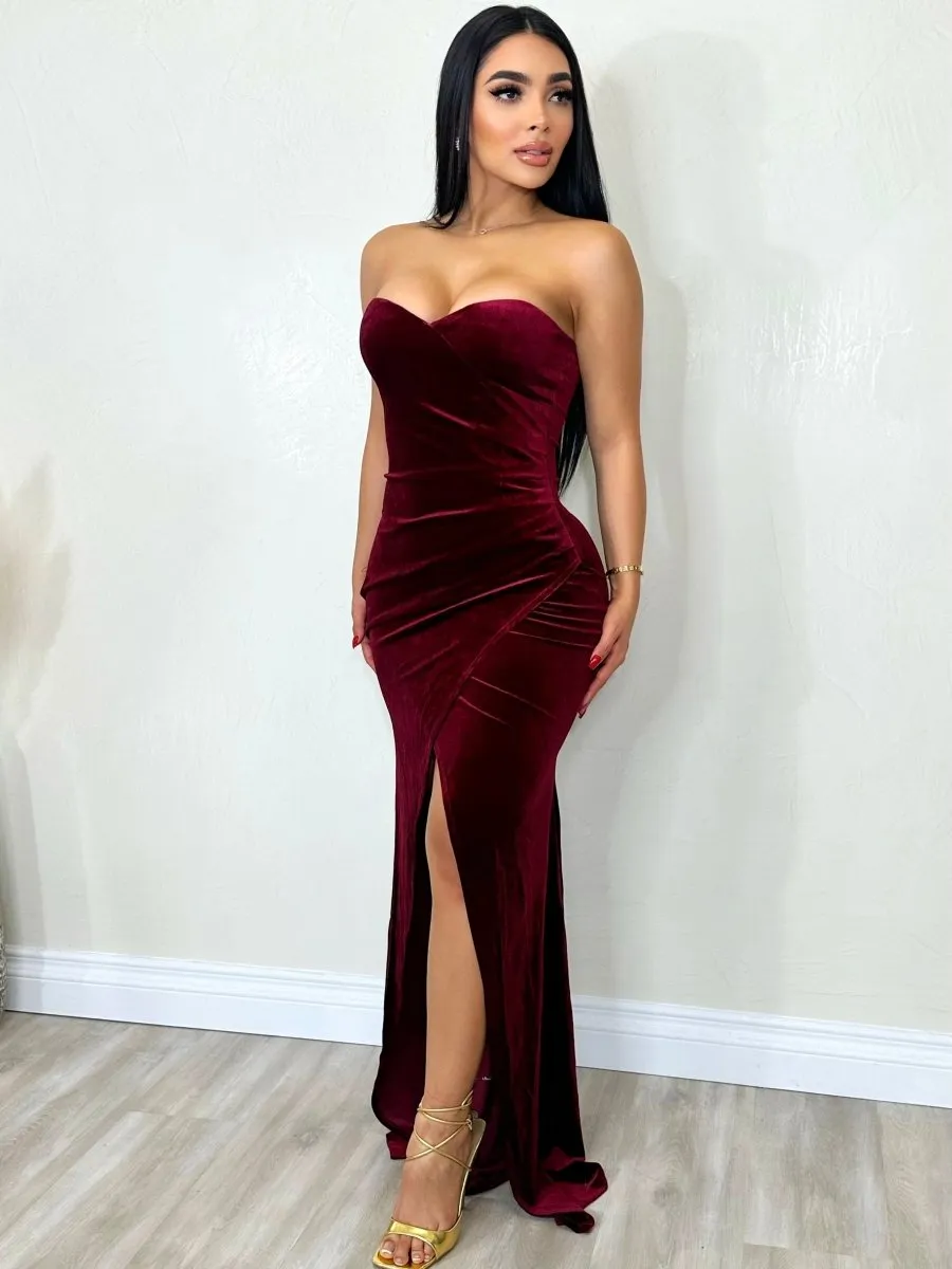 Flawless Beauty Dress Burgundy