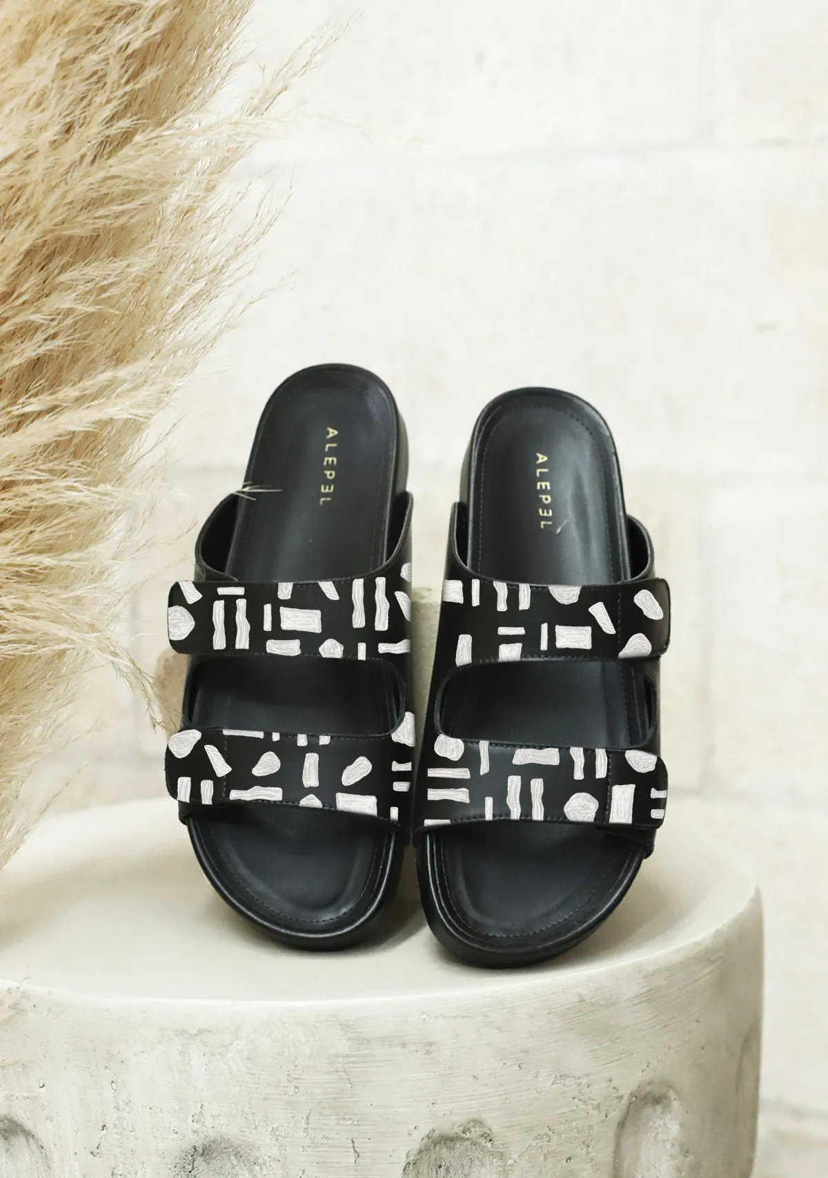 Ice Tapestry Black Sandal